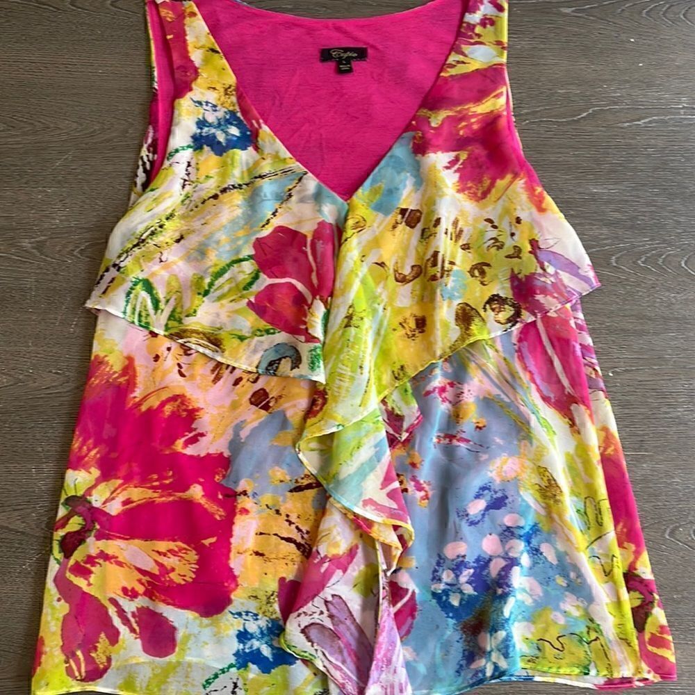 Floral top